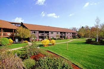 Fireside Inn & Suites Gilford  01.[1]